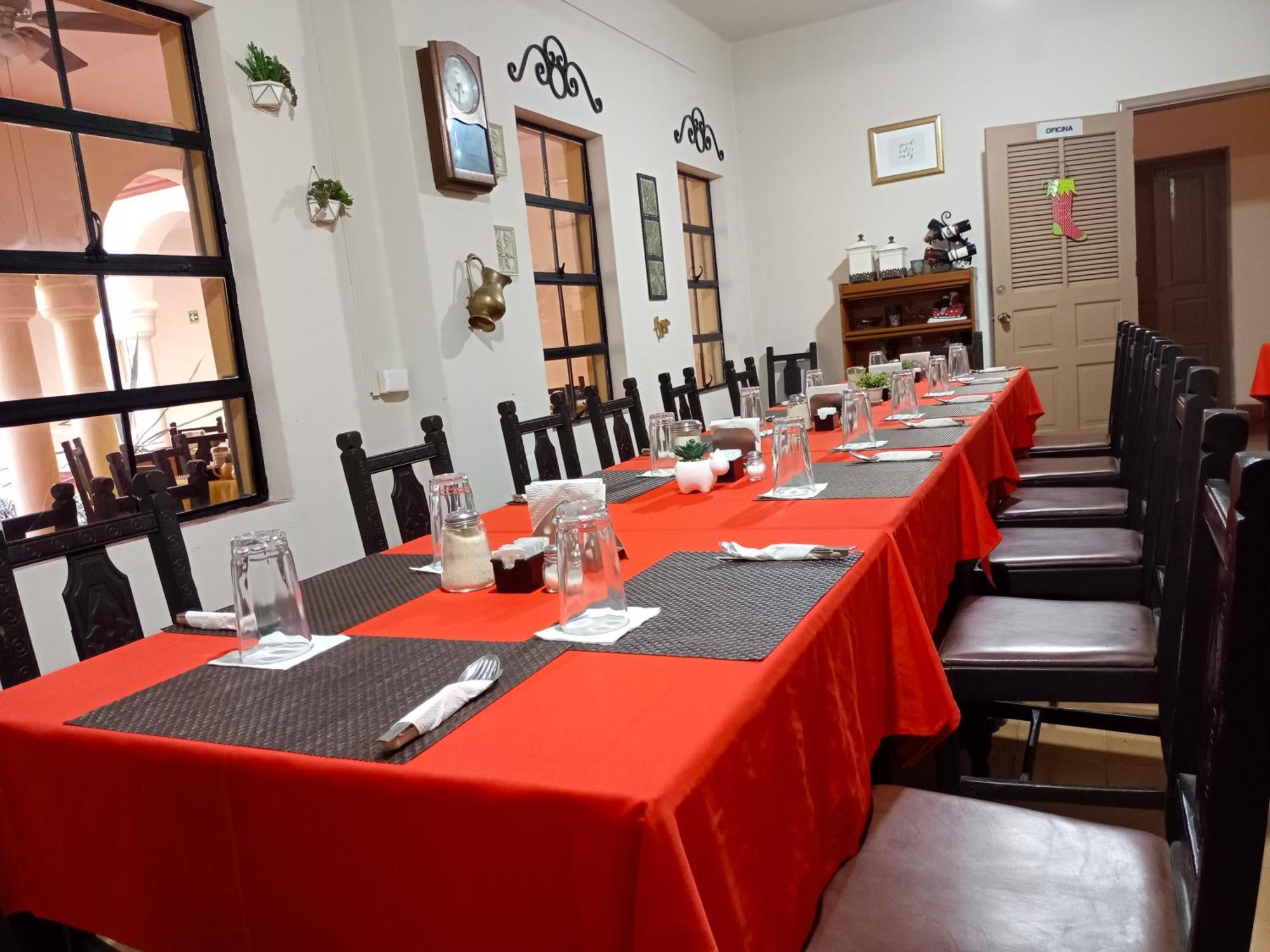 Hotel Los Monteros 시우다드빅토리아 외부 사진